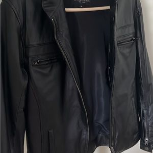 Black leather motorcycle jacket worn once excellent condition